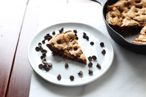 Easy Browned Butter Cast Iron Cookie