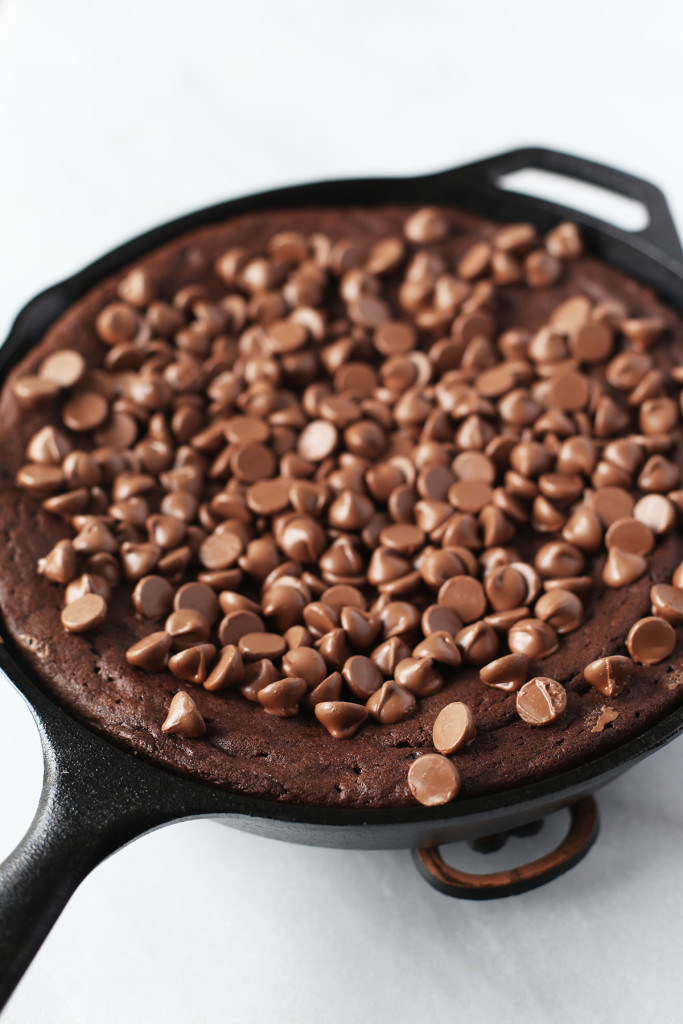 Salted Cast Iron Brownie, as easy as one bowl, one measure cup and spoon.
