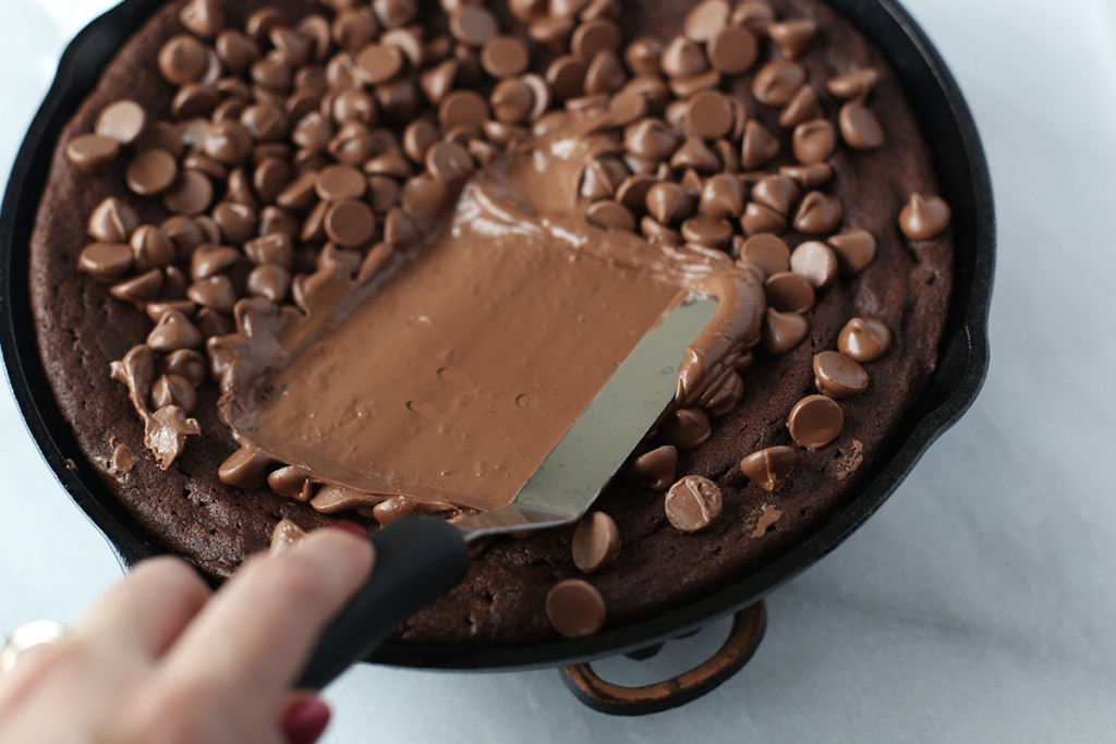 Salted Cast Iron Brownie, as easy as one bowl, one measure cup and spoon.