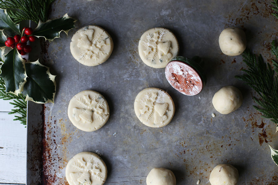 Stamped lemon shortbread cookies – Modern Notebook