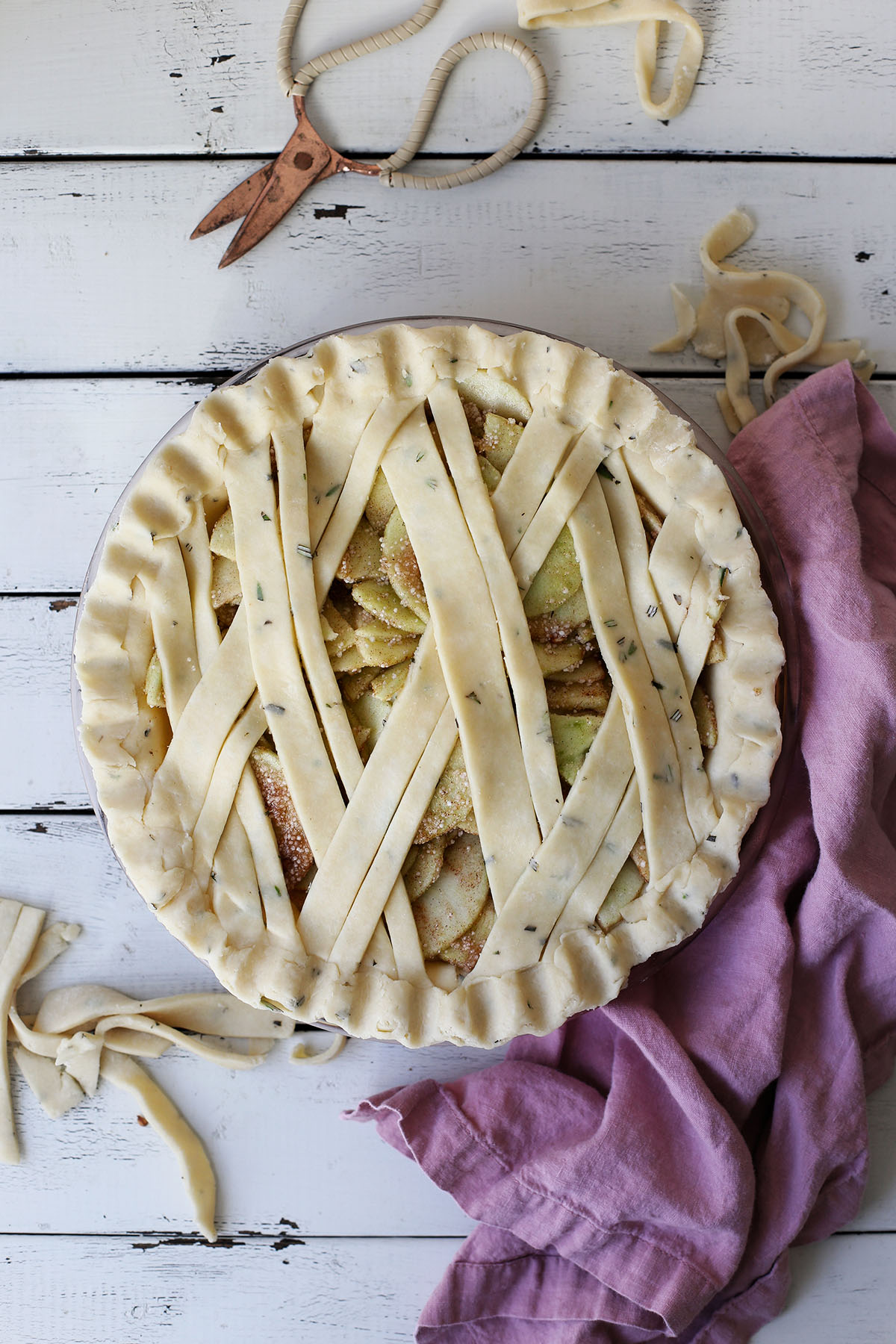 Apple Pie with Rosemary Buttermilk Crust