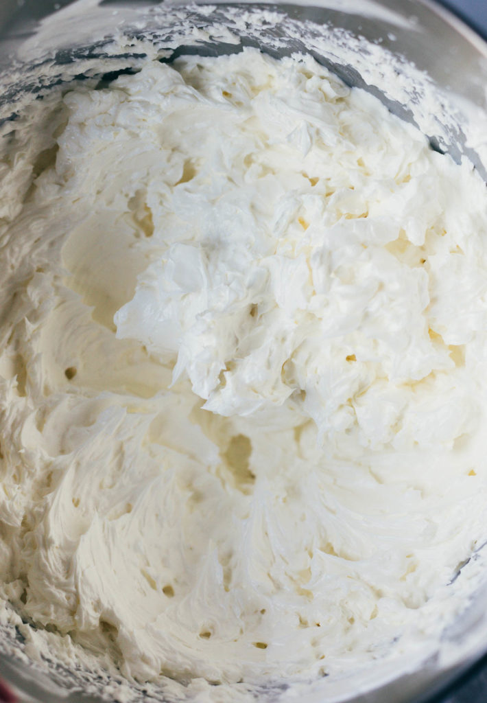 The Perfect Swiss Meringue Buttercream #buttercream #swissmeringue #frosting