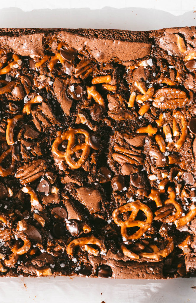 Pecan Pretzel Turtle Brownies