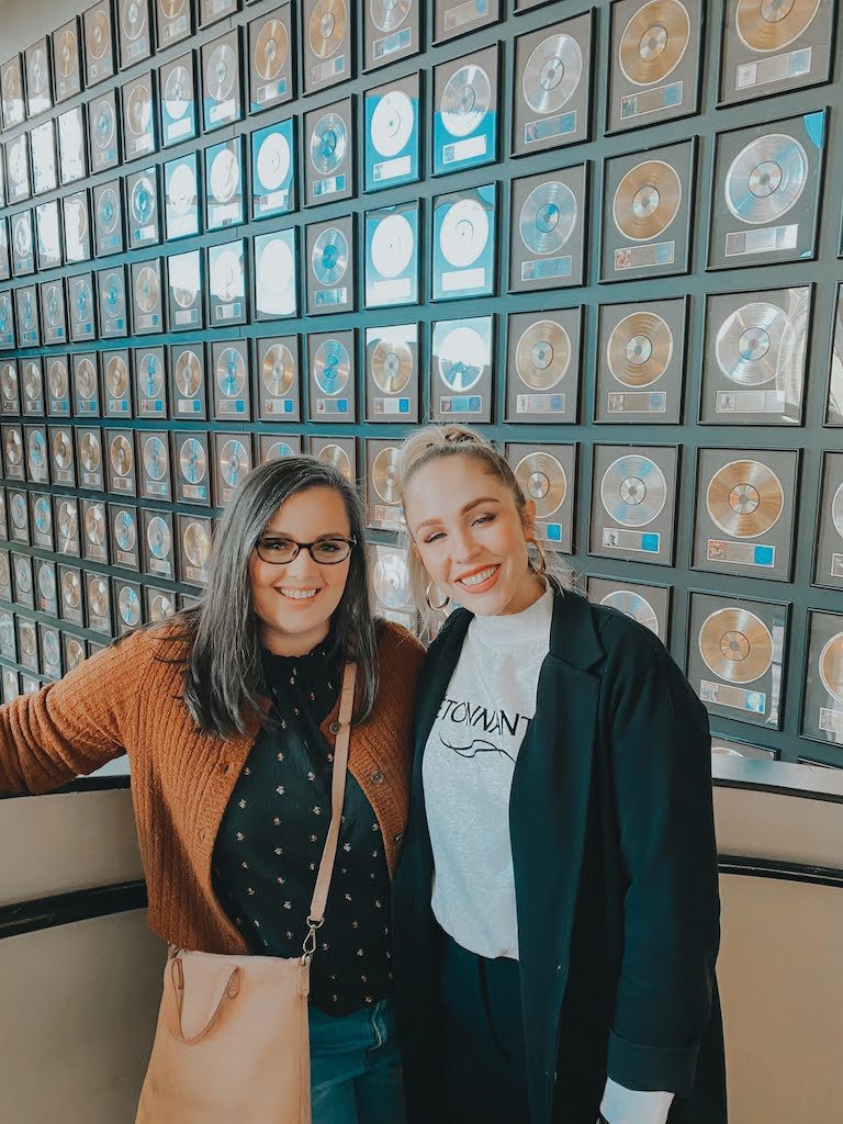 Karlee and Erin at the country music Museum